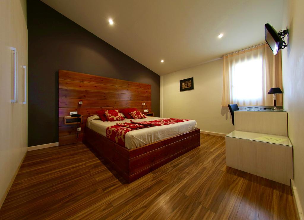 Hotel Mas Prades Deltebre Quarto foto