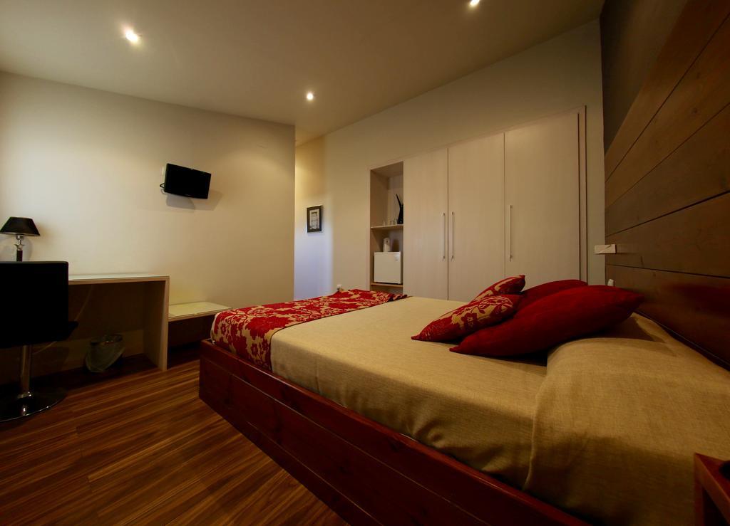 Hotel Mas Prades Deltebre Quarto foto